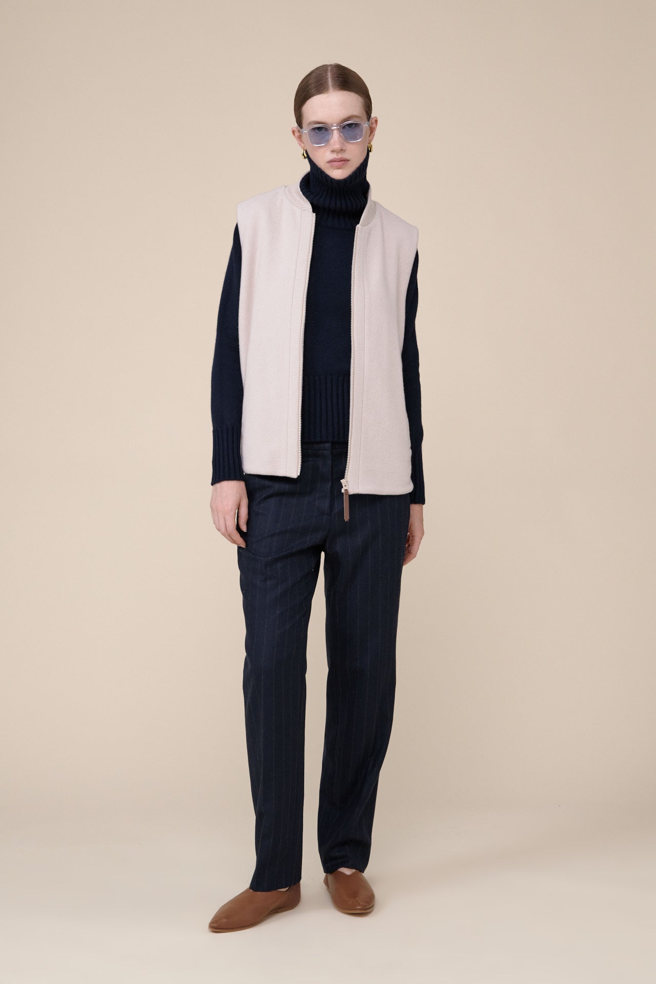 Greta Sleeveless Cashmere Bomber