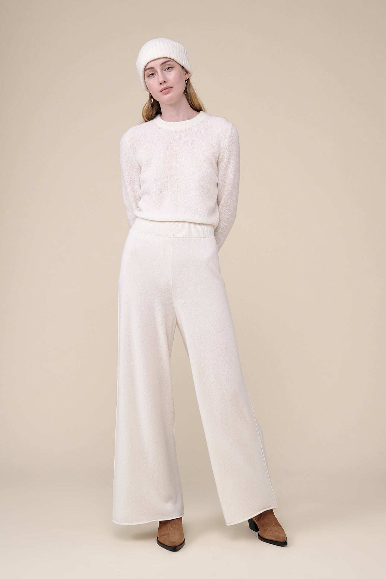 Amaranto Cashmere Knit Pants