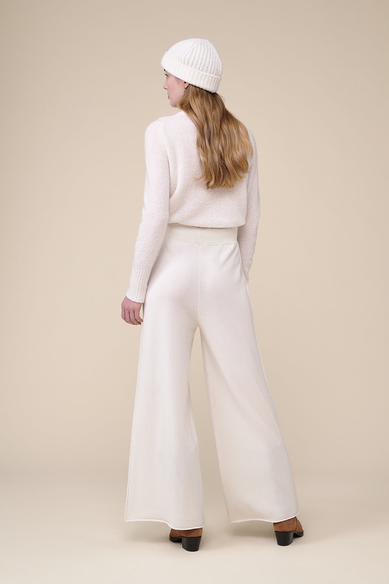 Amaranto Cashmere Knit Pants