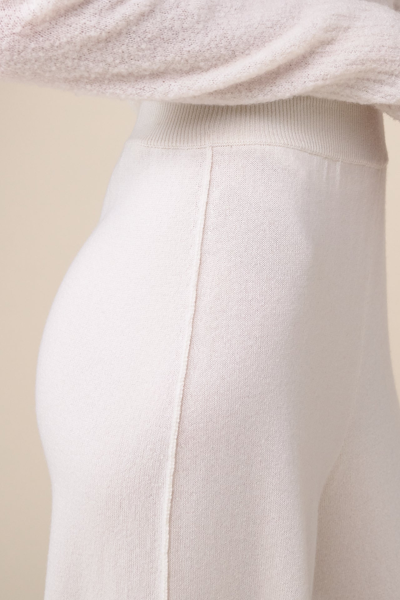 Amaranto Cashmere Knit Pants