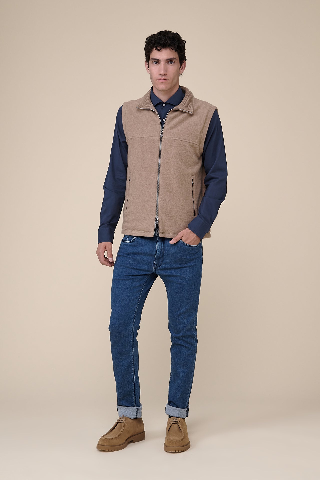 Par Sleveless Cashmere Velour and Airstop Vest