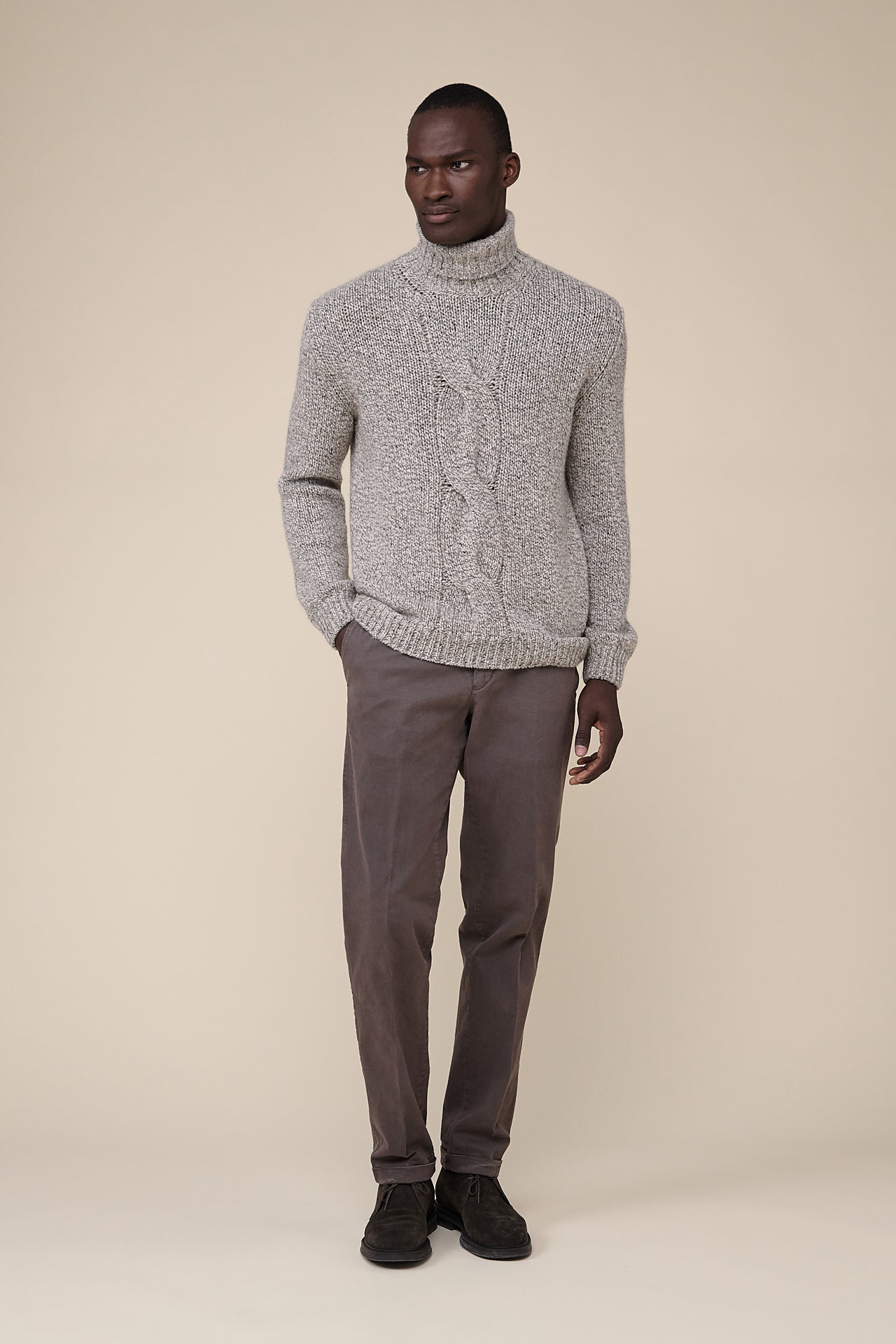 Nevada Scotland Cashmere Turtleneck