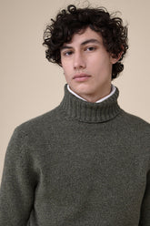 Derby Cashmere Turtleneck