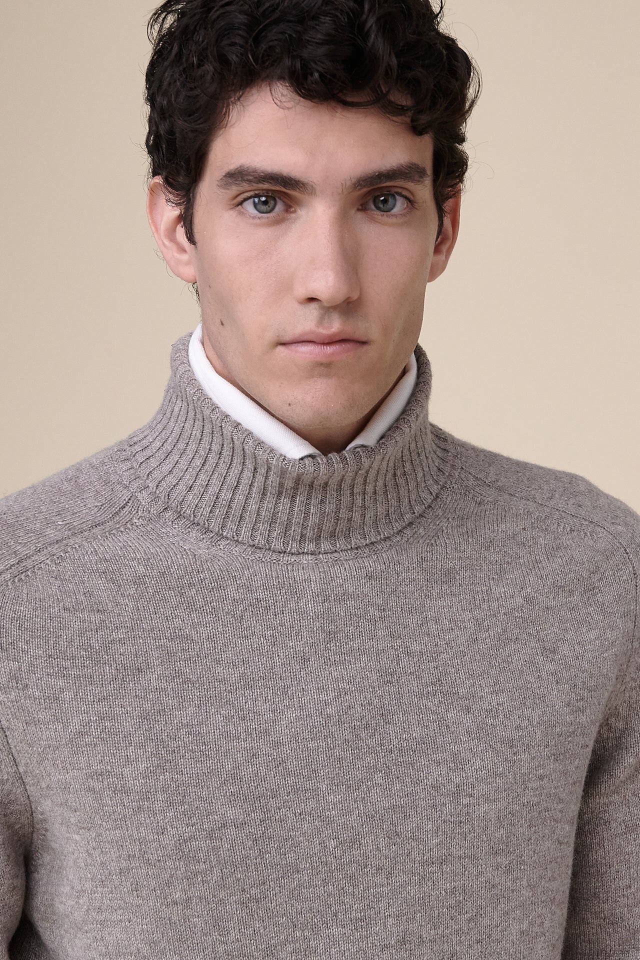 Derby Saddler Cashmere Turtleneck