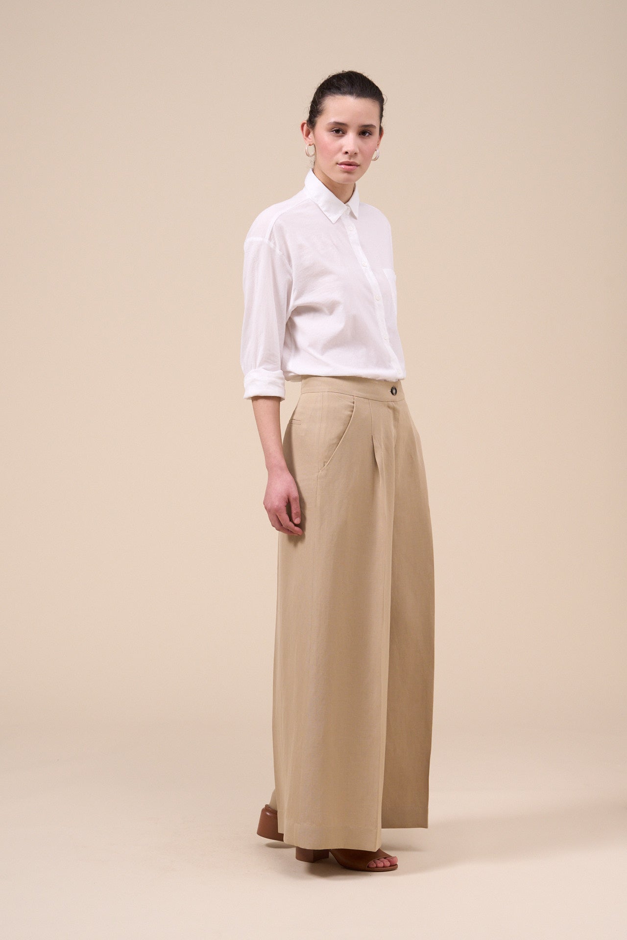 Helga Fluid Linen Baggy Pants