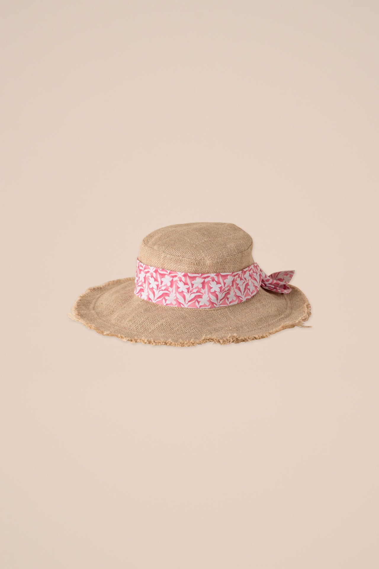 Raffia Hat with Printed Belt